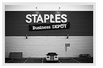 ����� �������� Staples
